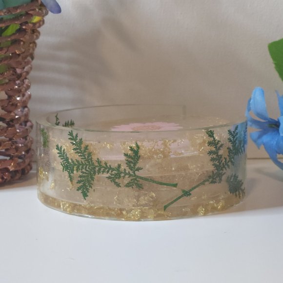 Set of 4 Handmade Floral Coasters with Holder - Picture 8 of 9